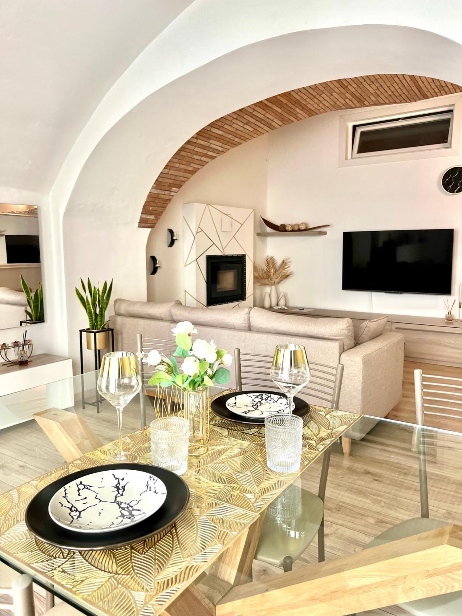 Castro  L'Arco Sul Lago • Gold Apartment מראה חיצוני תמונה